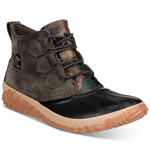 sorel camo duck boots